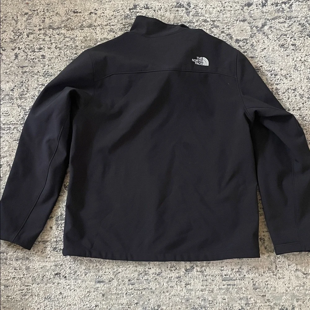 The North Face Castle Soft Shell Men's Performance Jacket in Black